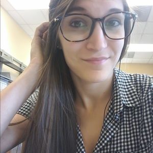 Meet your Posher, Amanda